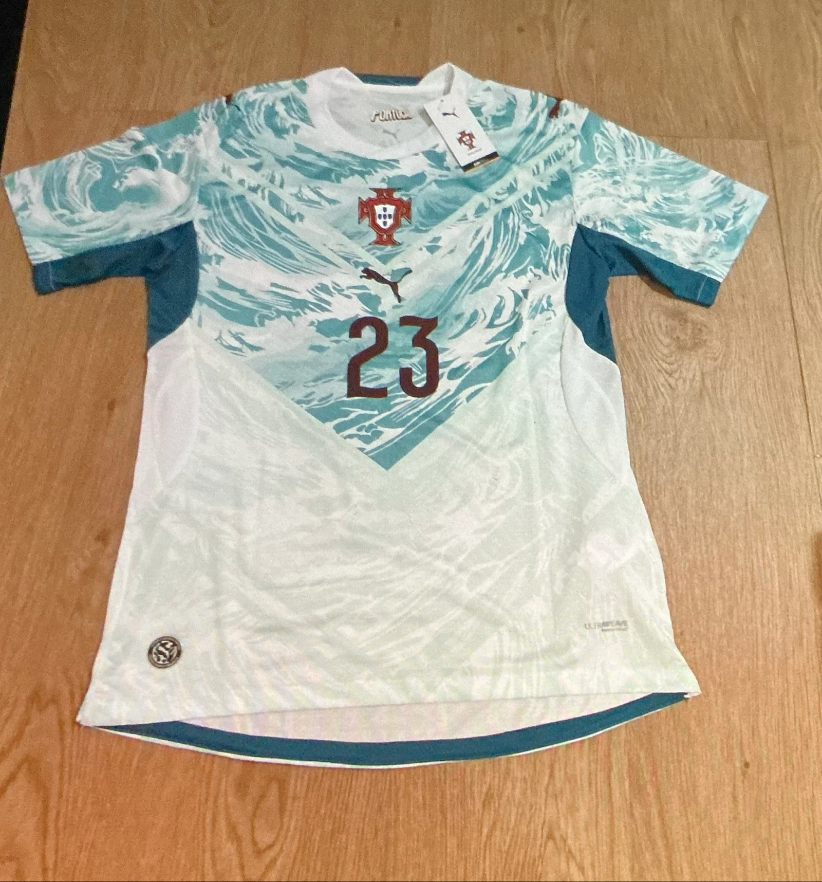 Camiseta puma Portugal versión jugador 